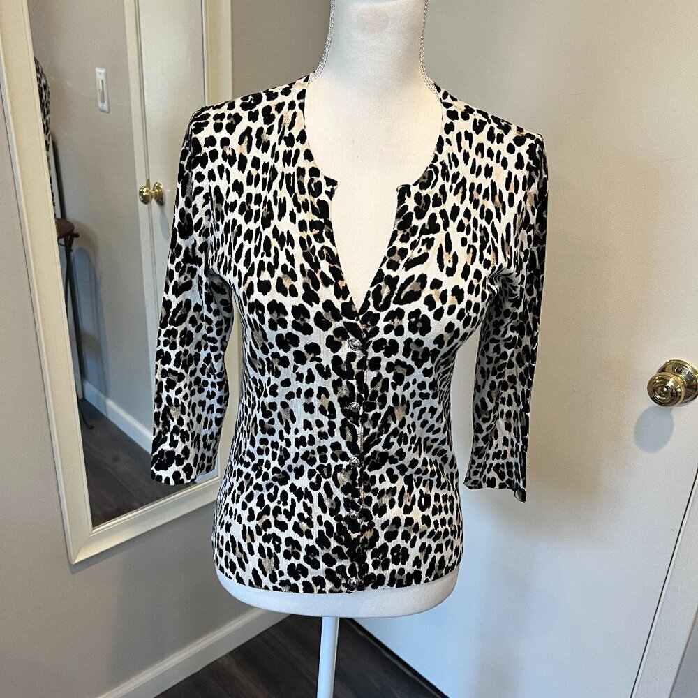 White House Black Market Leopard Print Button down Cardigan, Size Small